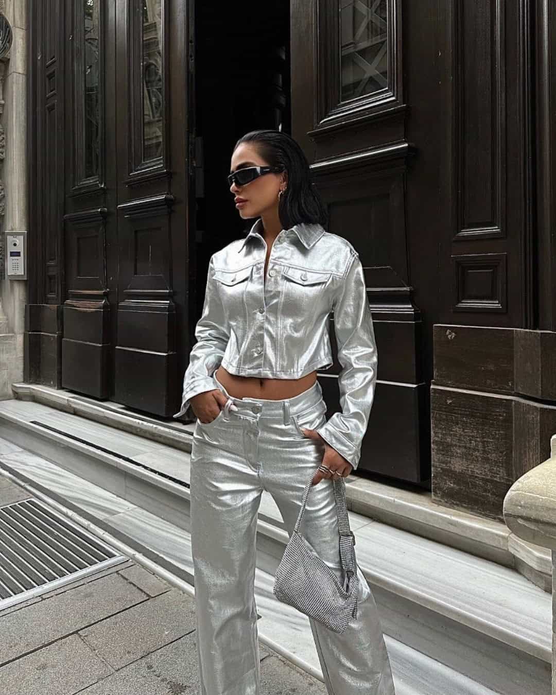 17 Monochromatic Outfits For Women To Stand Out Effortlessly