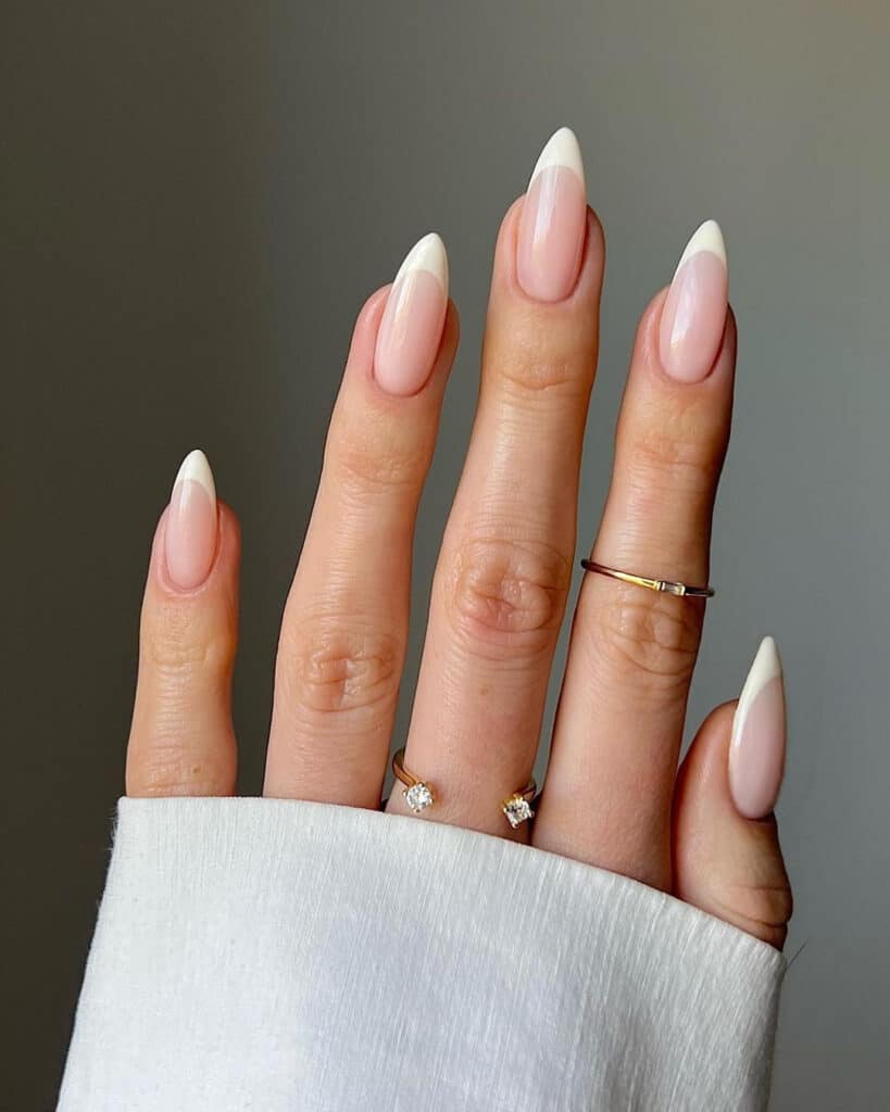 Neutral Nails For Women 12