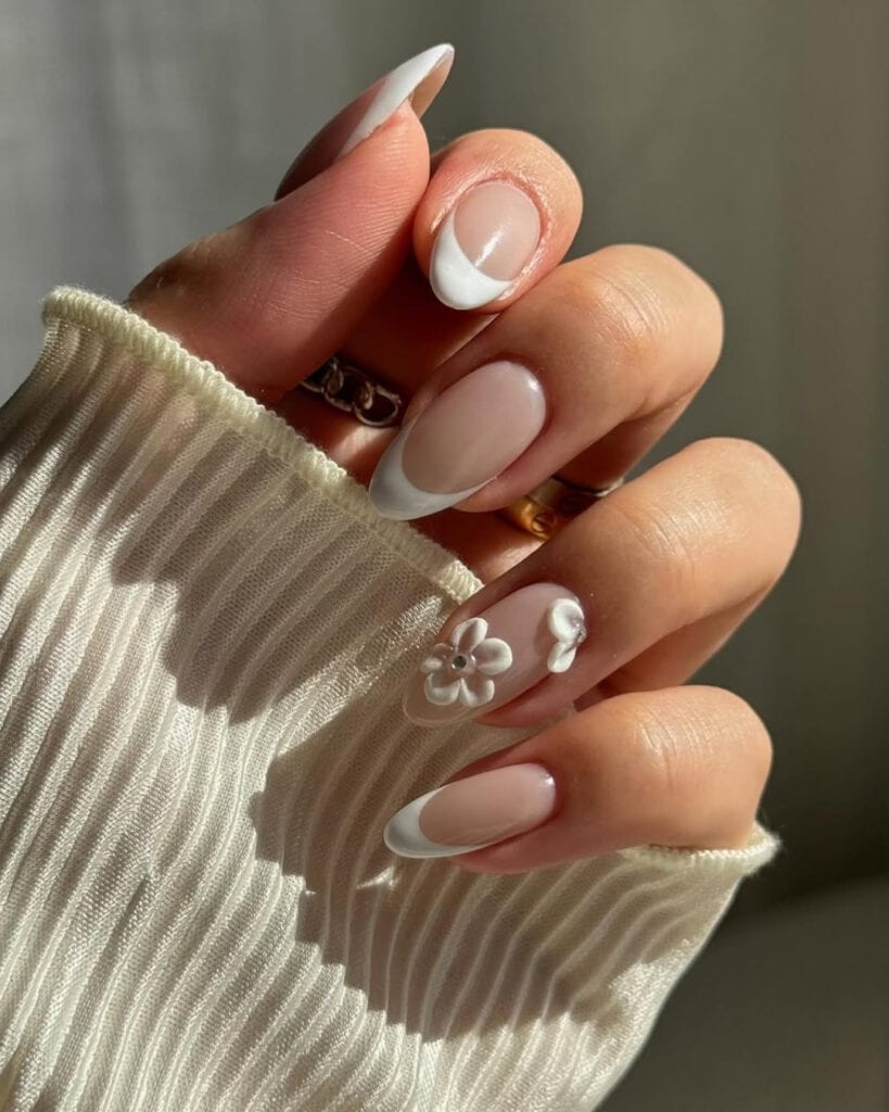 Neutral Nails For Women 15