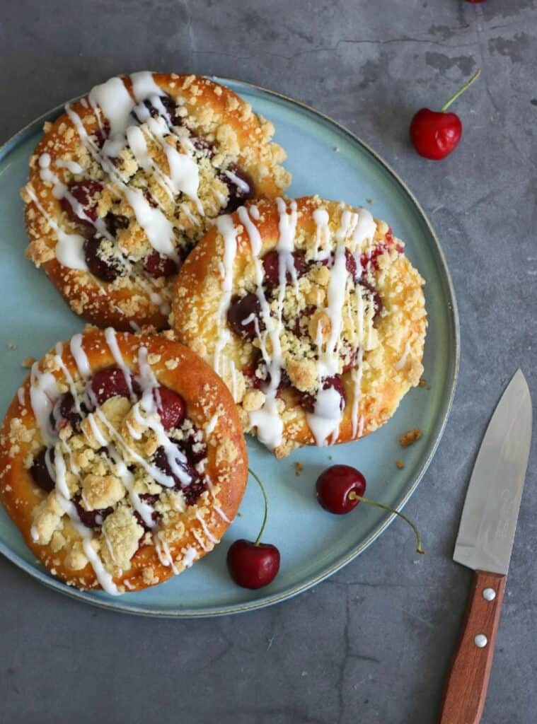 1 german easter recipes cherry streusel pastries