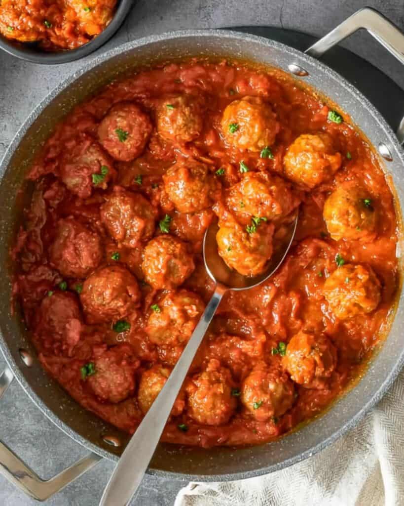 12 spanish easter recipes veal meatballs in tomato sauce