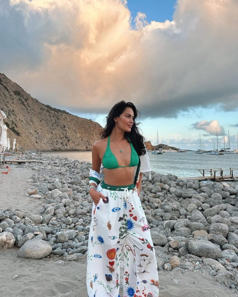 Beach Outfits 22