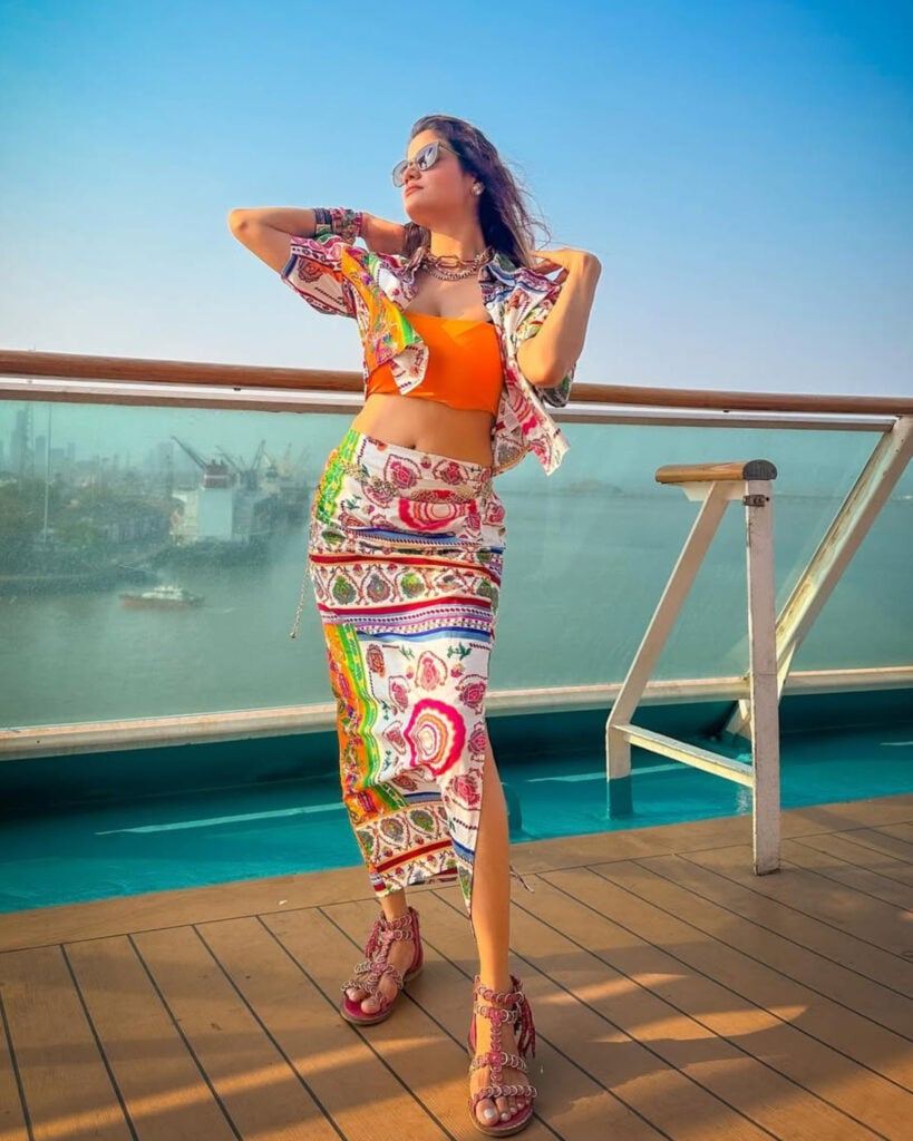 Cruise Ship Outfits 13 20250227 062258 0012