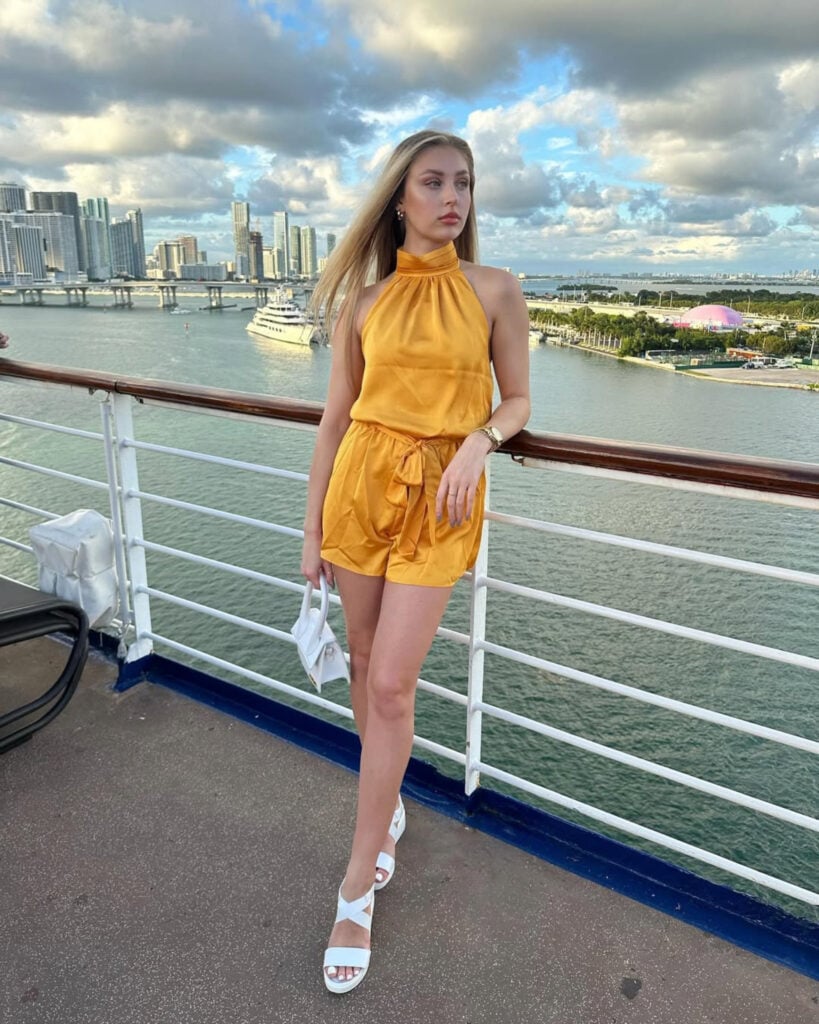 Cruise Ship Outfits 18 20250227 062301 0017