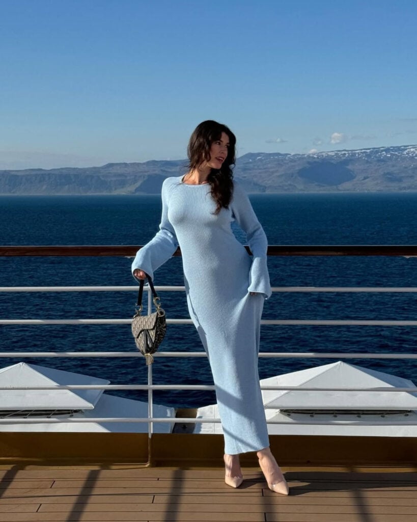 Cruise Ship Outfits 22 20250227 062302 0021
