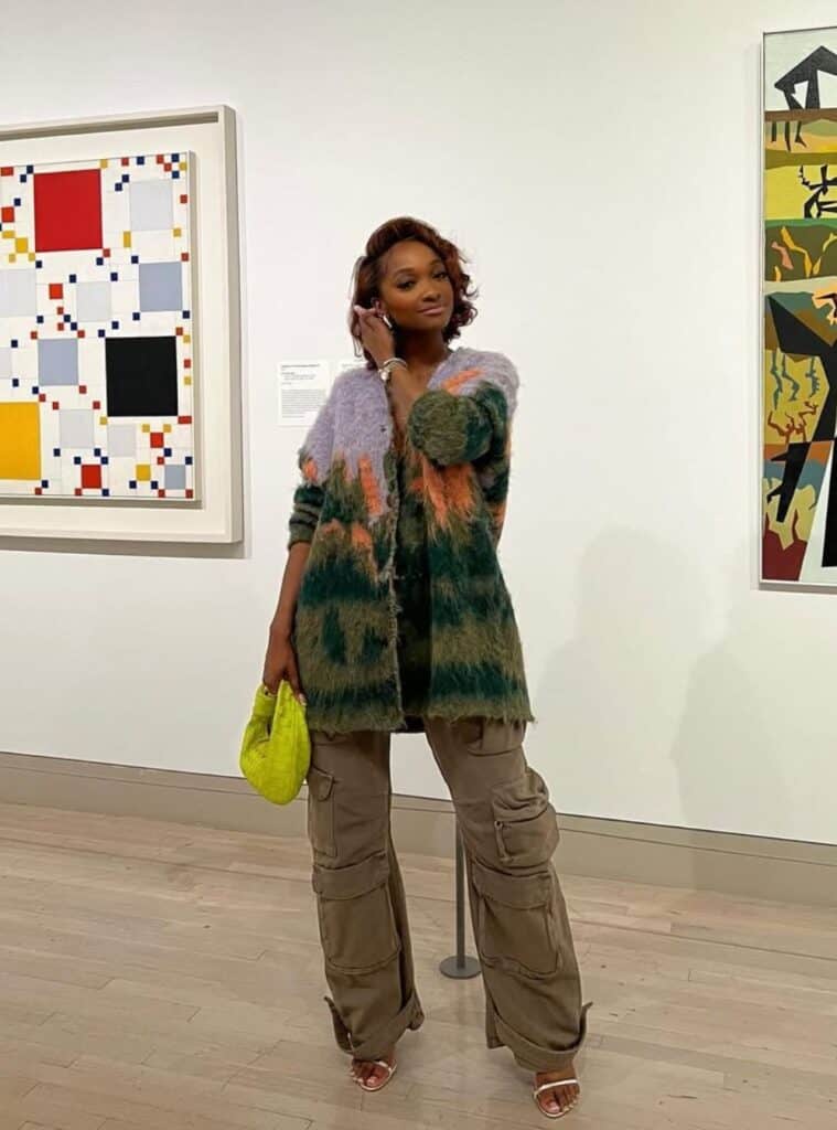 Museum Outfits 12
