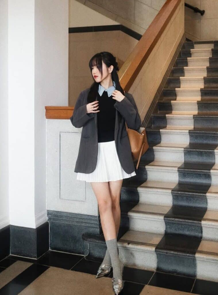 Museum Outfits 14