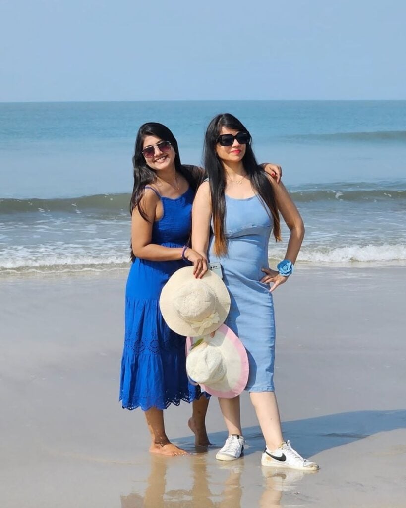 Group Beach Outfit Ideas 5