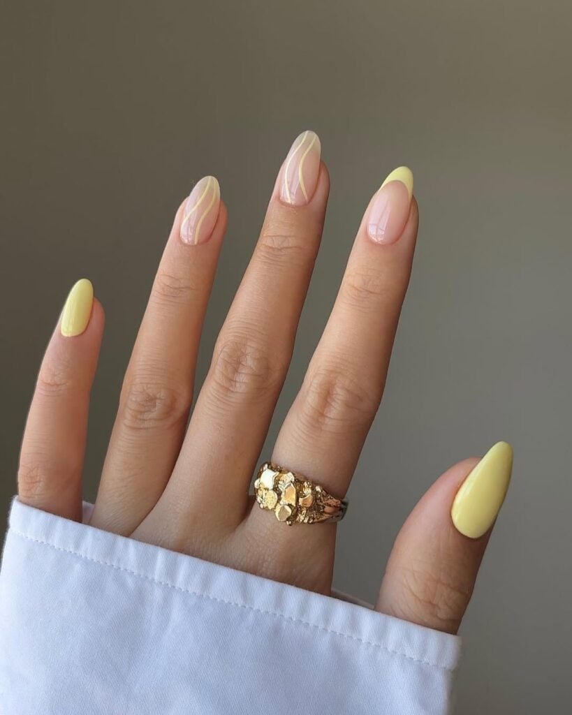 yellow nails 1