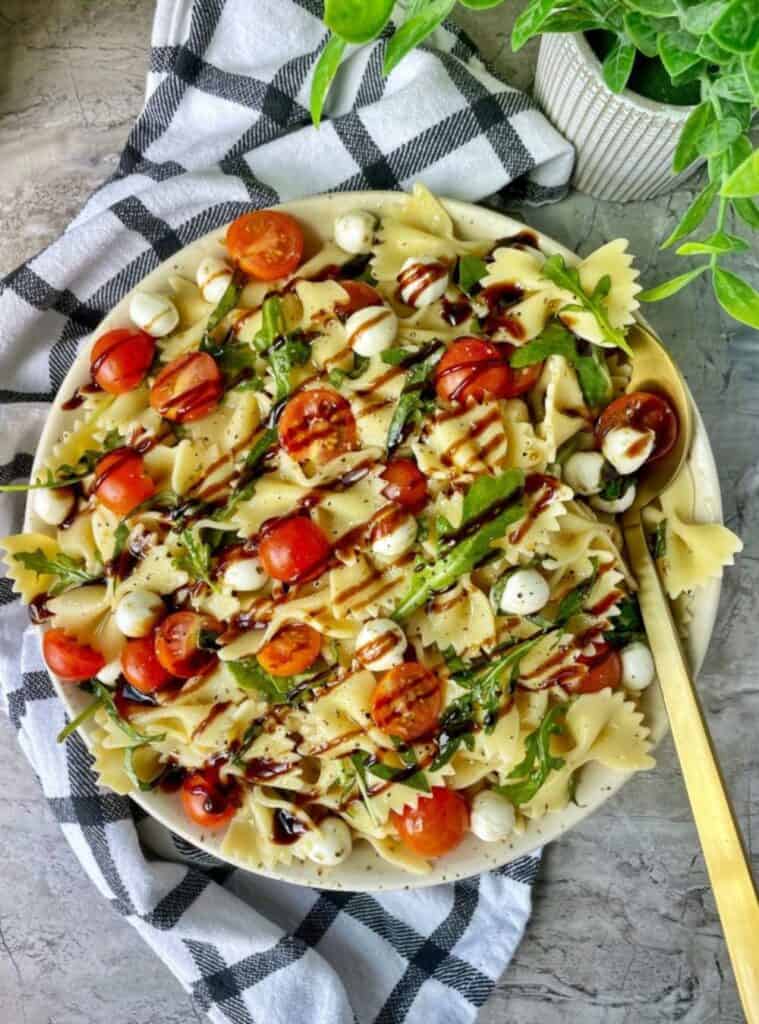 caprese pasta salad