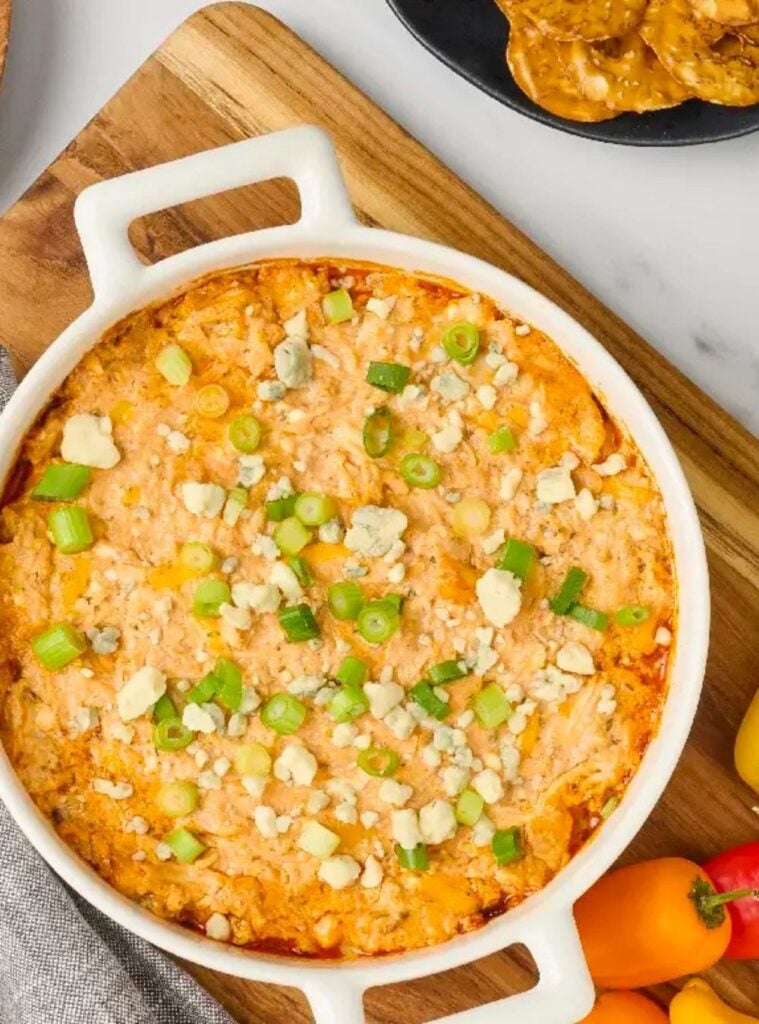 cottage cheese buffalo chicken dip