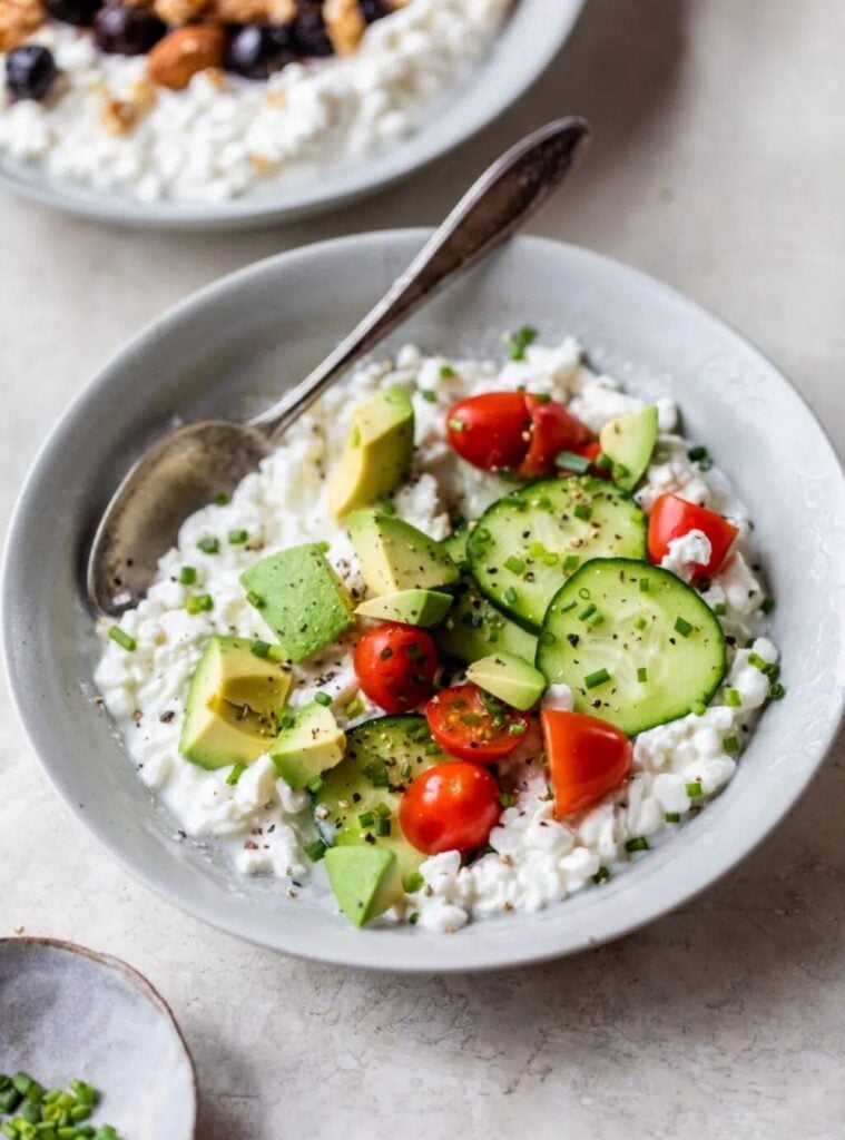cottage cheese breakfast bowl