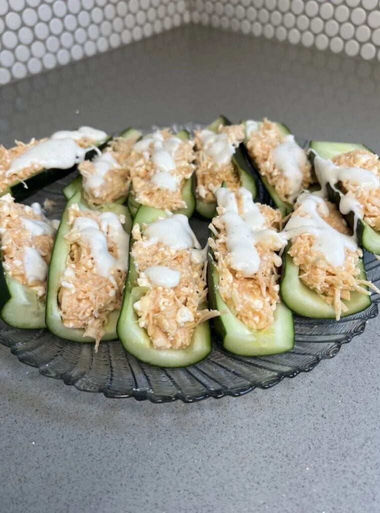 buffalo cottage cheese chicken cucumber boats