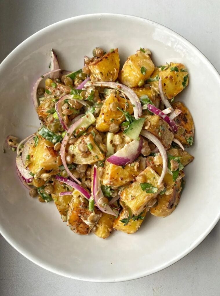 crispy potato salad with lentils