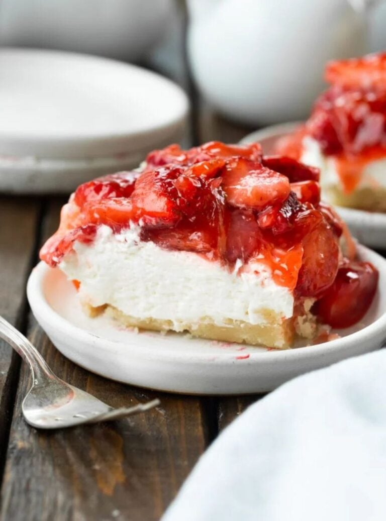 strawberry cheesecake bars