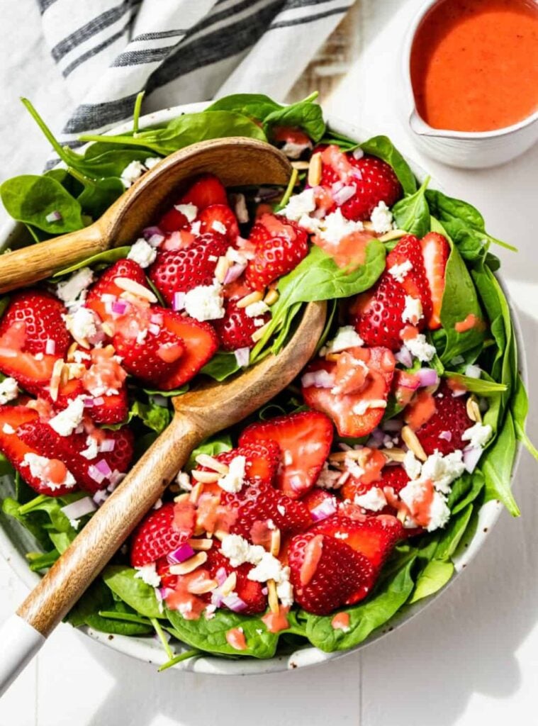 strawberry spinach salad
