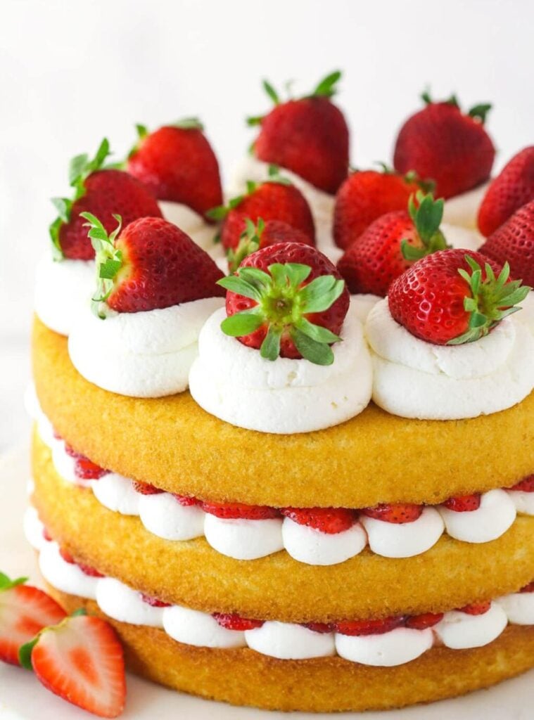 strawberry shortcake cake