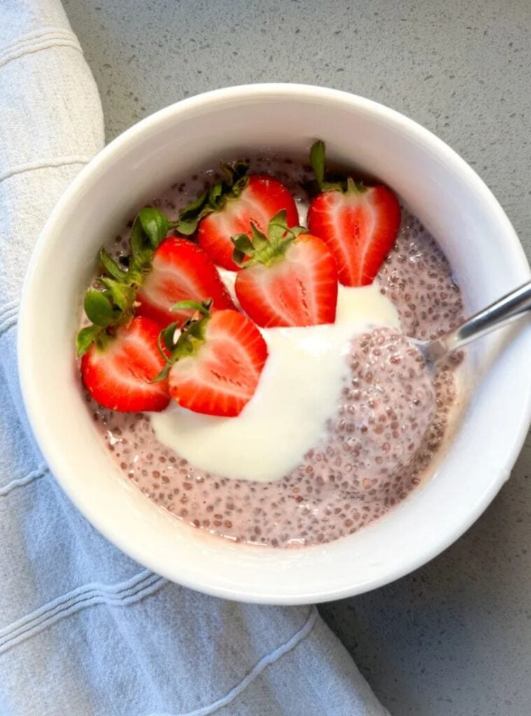 strawberries and cream chia pudding
