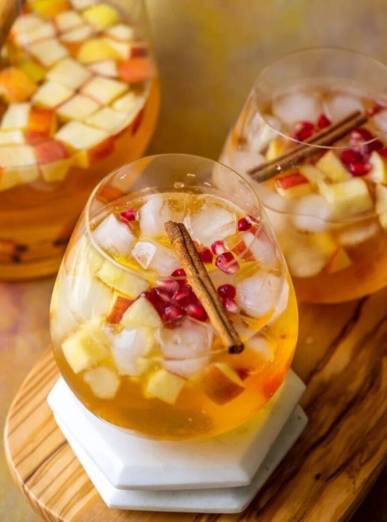 apple cider sangria