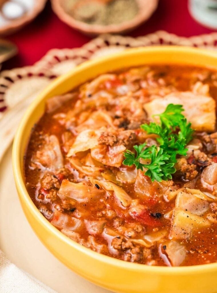 slow cooker cabbage roll soup
