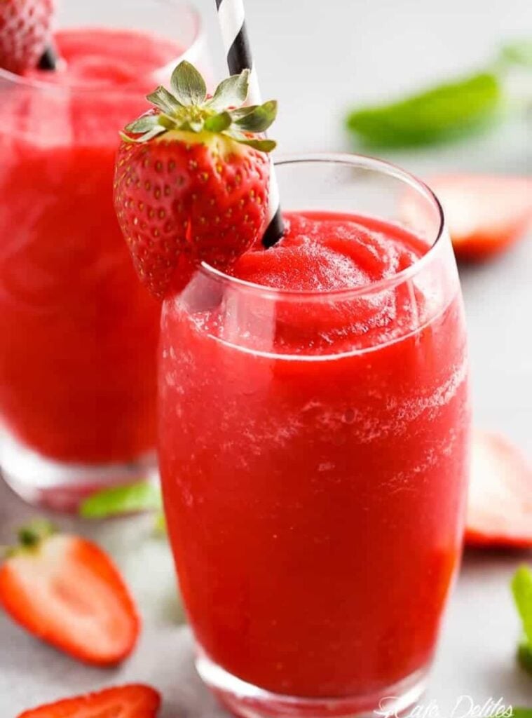 strawberry rosé slushie