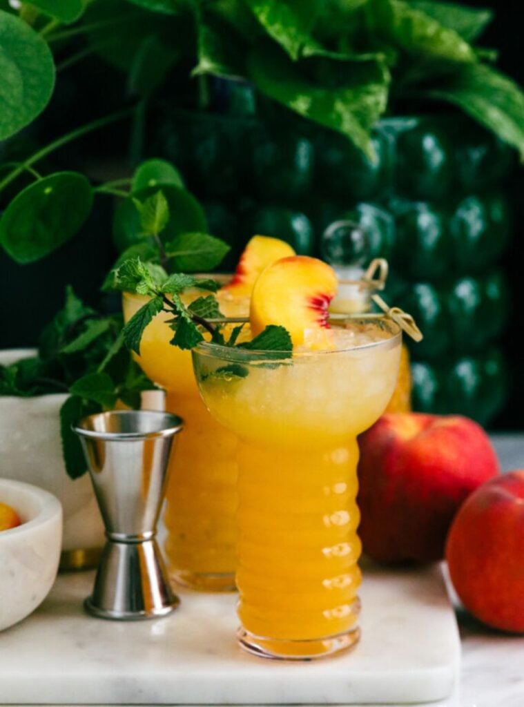 peach moscow mule