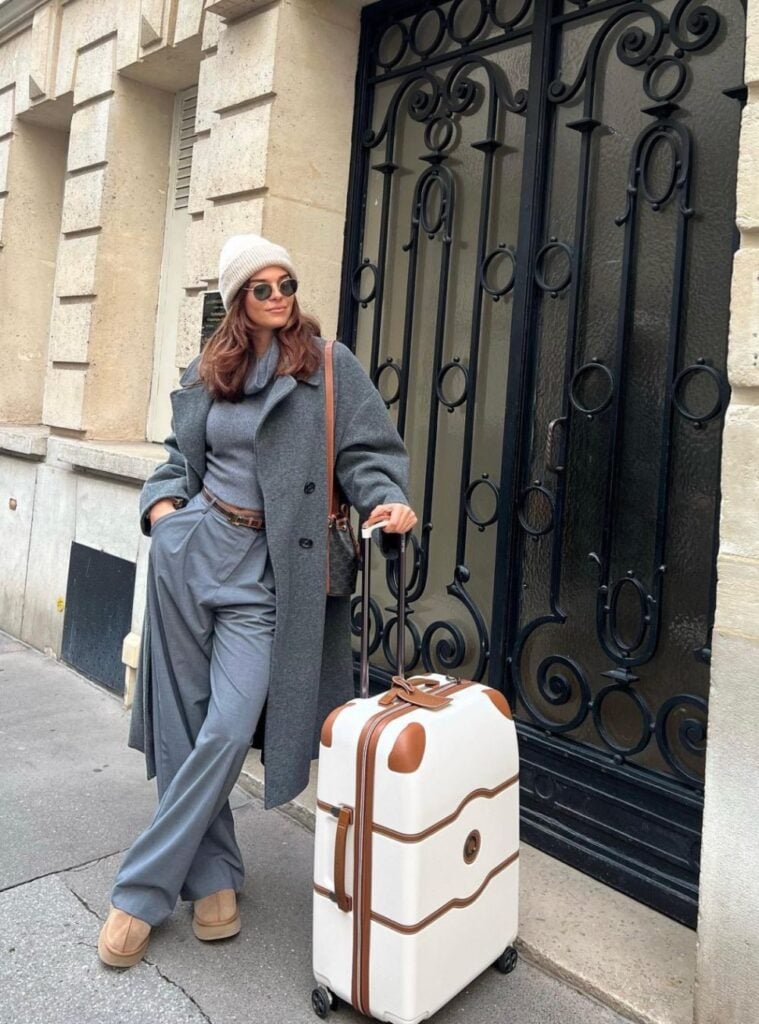 grey coat + turtleneck + beanie