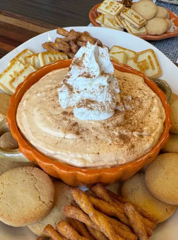 sweet pumpkin pie dip in crockpot, festive fall crockpot dessert recipe