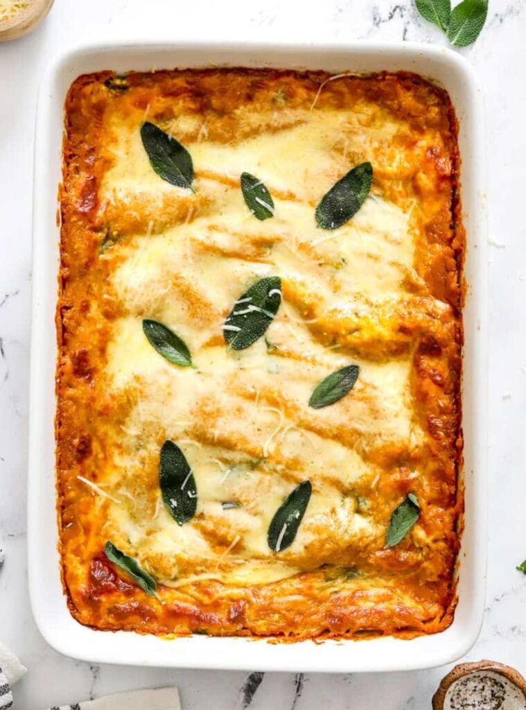 baked lasagna with pumpkin and spinach, a hearty pumpkin meal