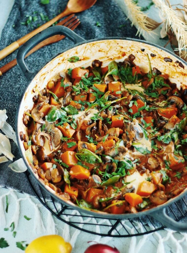 baked stroganoff with mushrooms and pumpkin, a healthy fall recipe