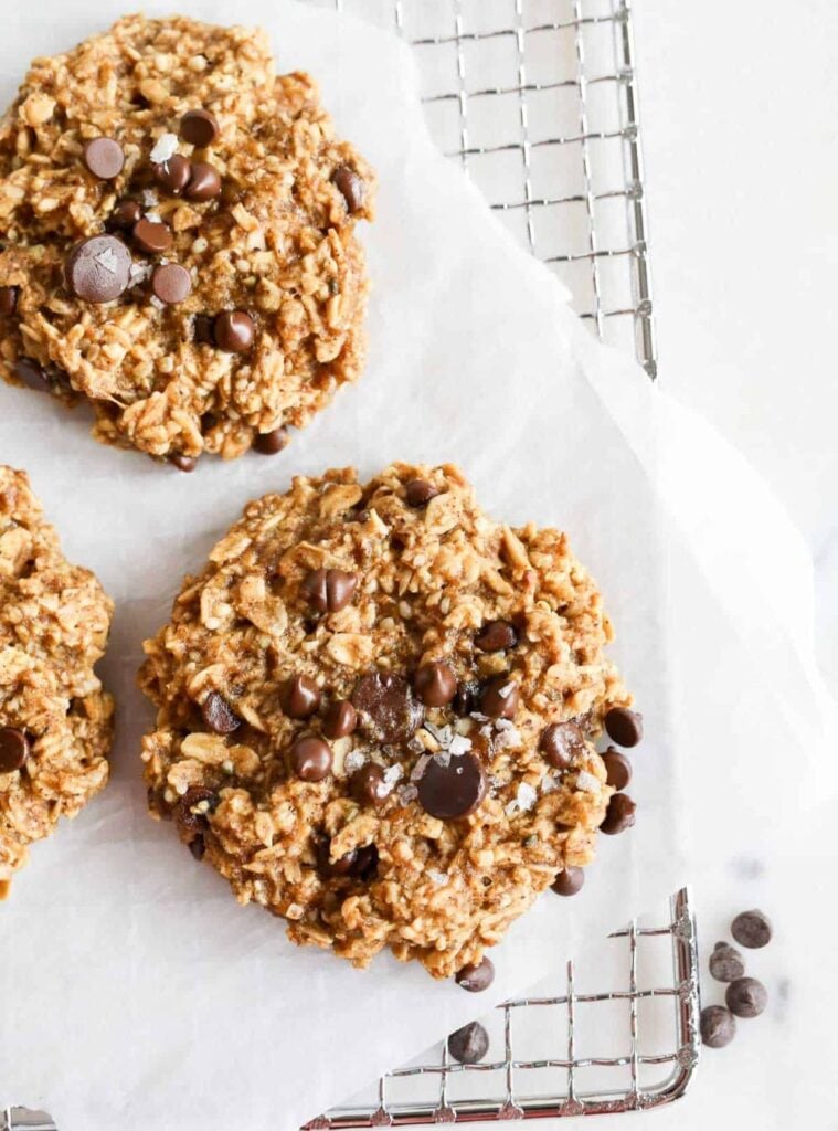 oatmeal cookies with chocolate chips, wholesome easy fall desserts
