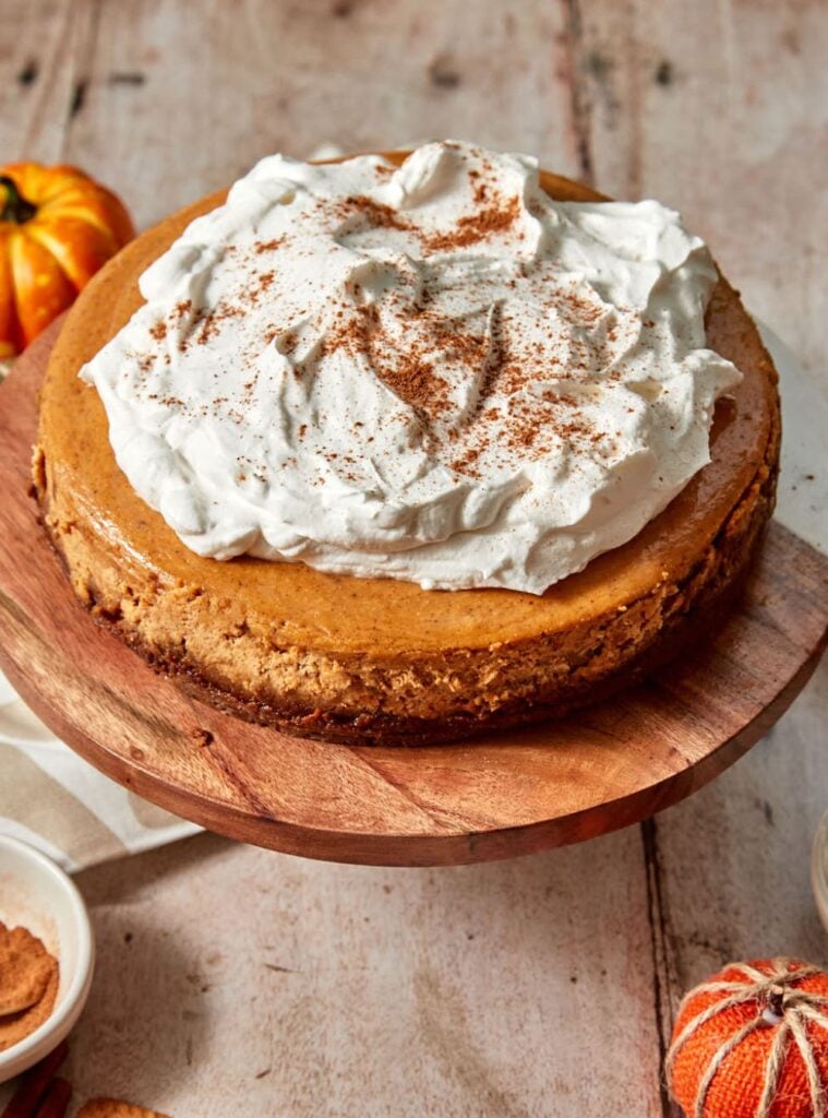 16 Pumpkin Pie Cheesecake Recipes Pumpkin Cheesecake Pie with Crunchy Biscoff Crust