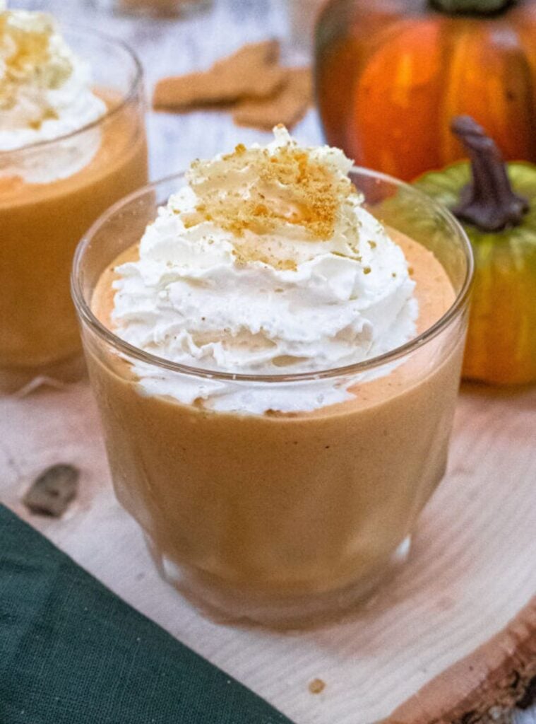 smoothie with pumpkin, Greek yogurt, and spices, healthy fall beverage