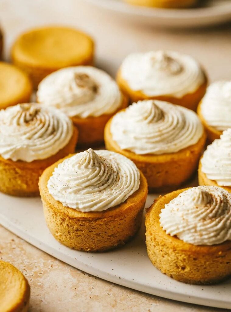 low-carb easy pumpkin cheesecake bites for fall