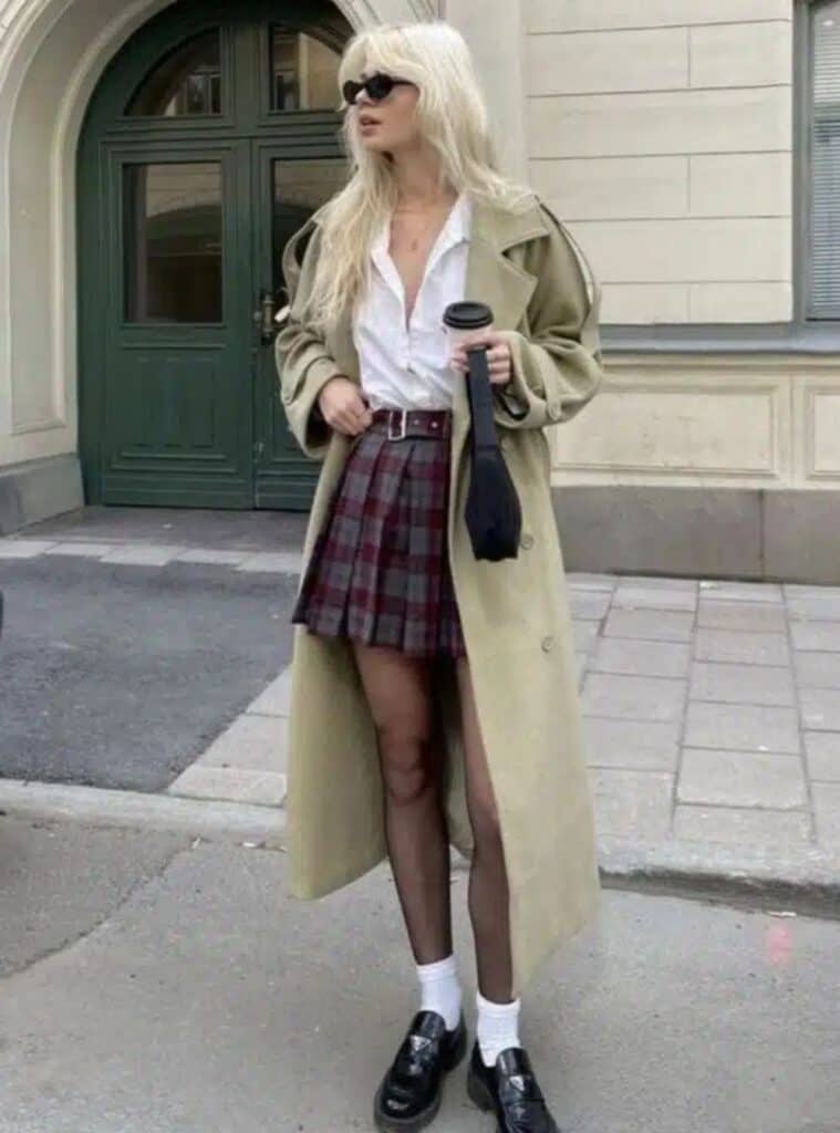 10 Khaki Trench Coat White Shirt Plaid Mini Skirt Black Tights Black Chunky Loafers nye outfits winter trench coat plaid skirt loafers