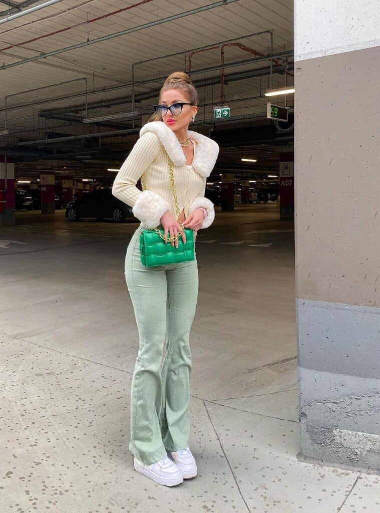 15 Cream Faux Fur Trim Cardigan Mint Flared Jeans Quilted Green Bag green outfit for christmas faux fur cardigan mint jeans