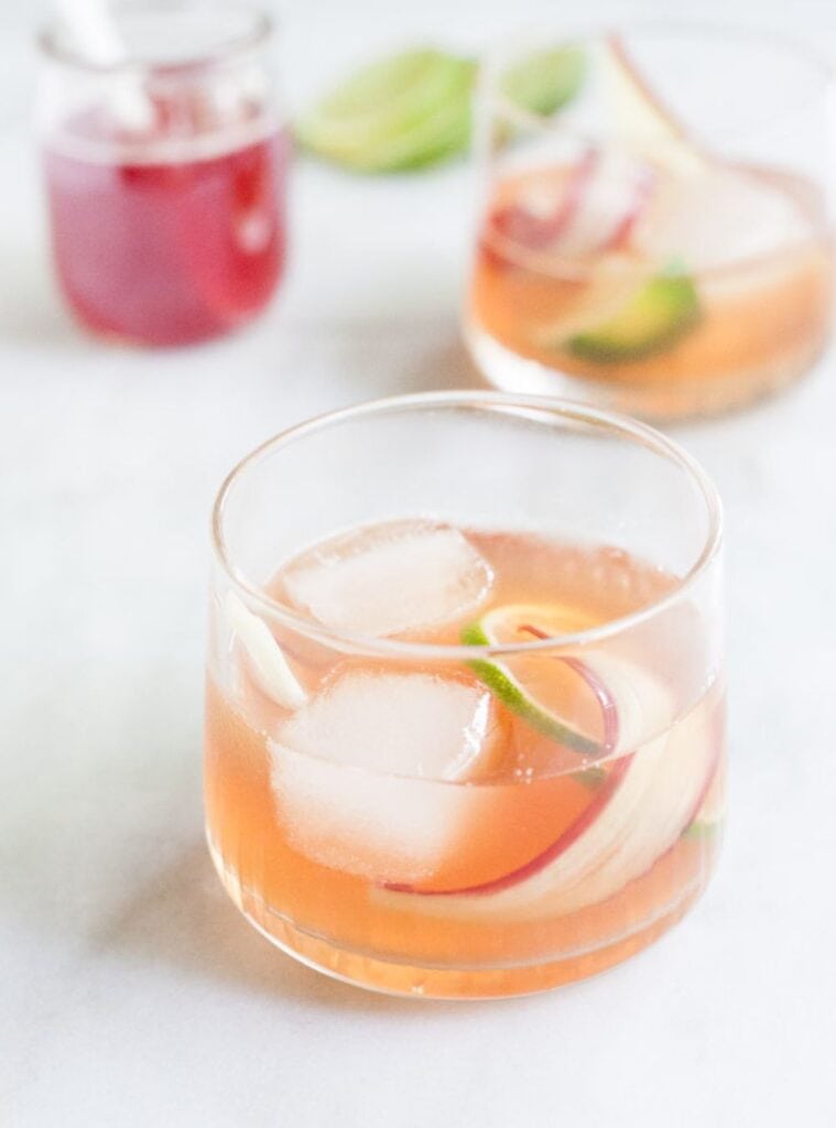 15 Easy Rhubarb Cocktail Recipe with Bourbon rhubarb bourbon holiday cocktail recipes