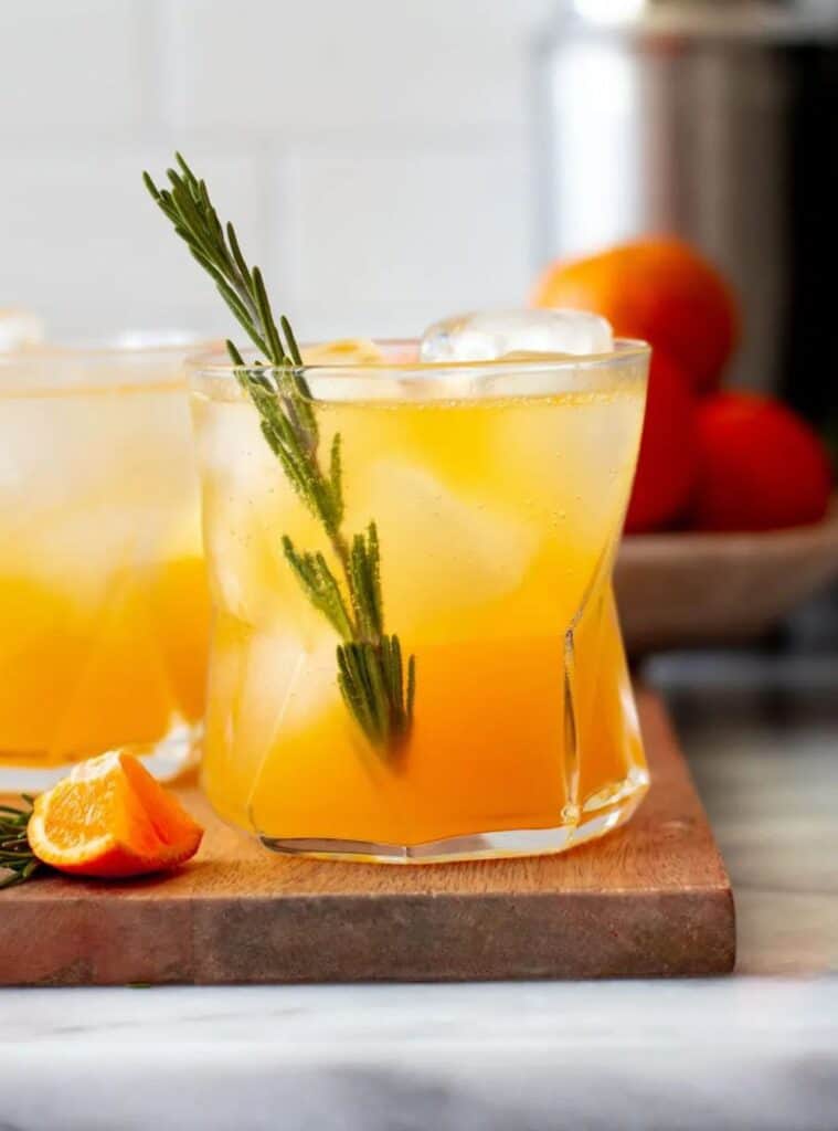 16 Refreshing Citrus Rosemary Cocktail Recipe citrus rosemary best cocktail recipes