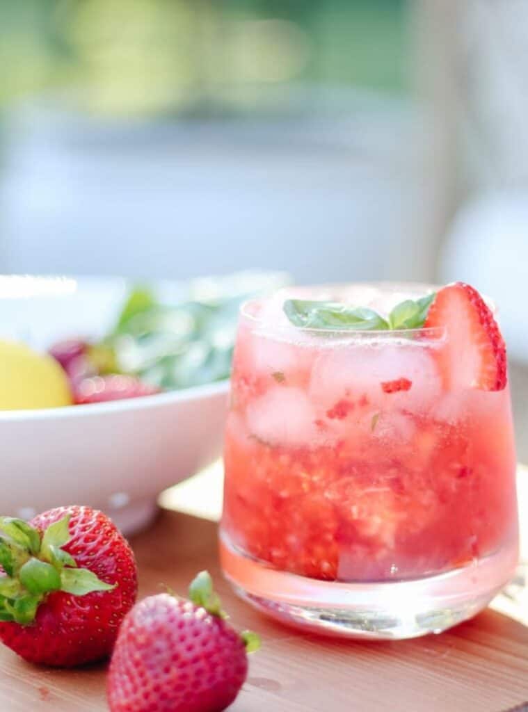 5 Muddled Strawberry Basil Cocktail with Vodka fruity basil christmas cocktail drinks
