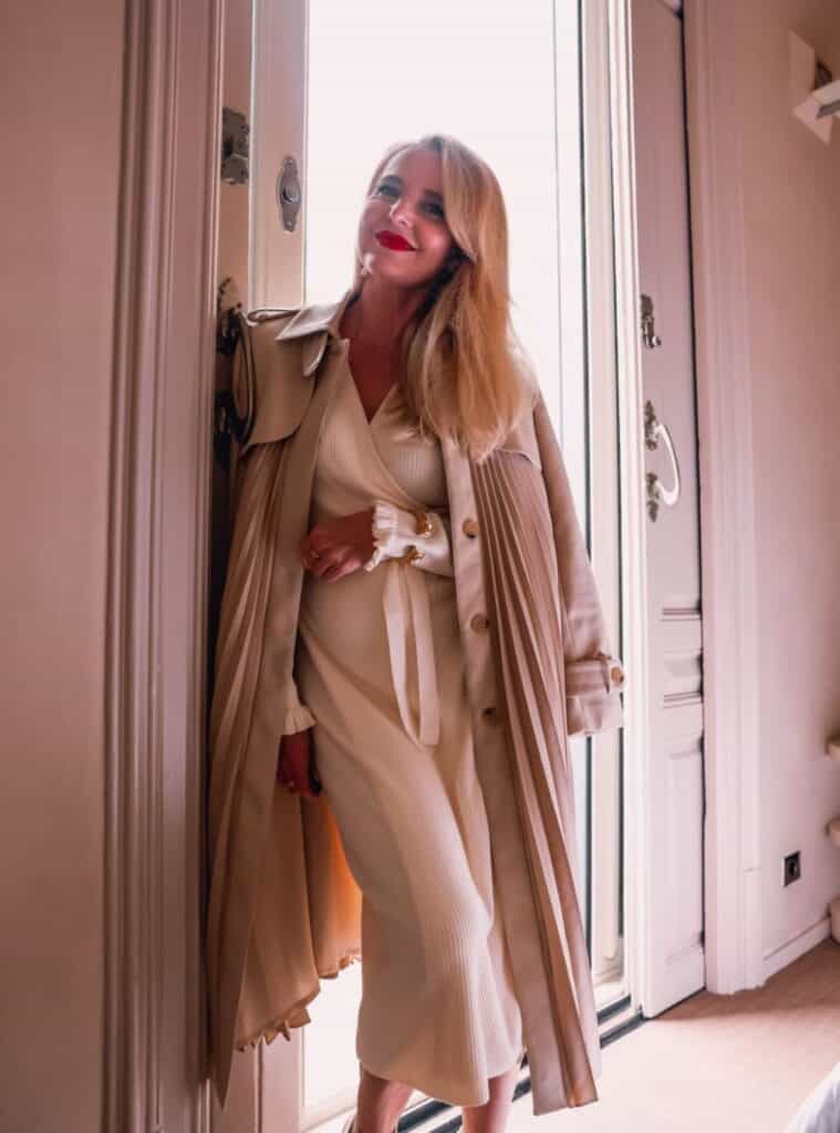 13 Cream Ribbed Dress Pleated Trench Coat Gold Detail Belt trendy cold-weather outfits styled with a cream ribbed dress, pleated trench coat, and gold detail belt