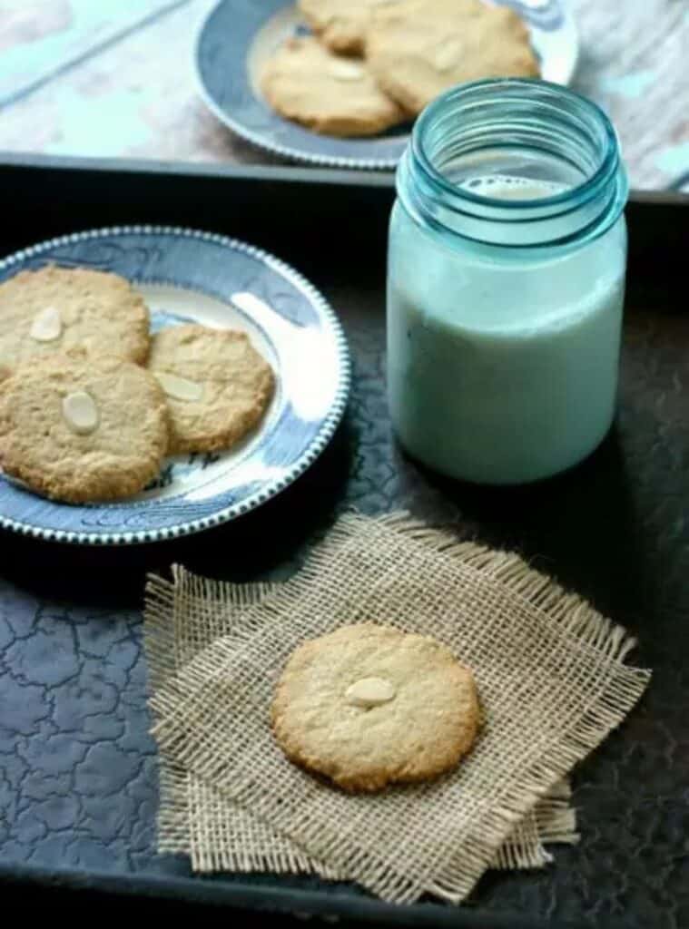 14 Easy Vegan Almond Cookies almond cookies baked until lightly golden