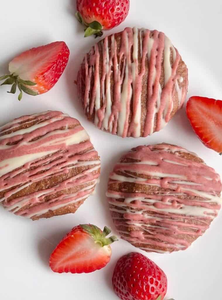 19 Easy Vegan Strawberry Cookies strawberry flavored cookies with a soft texture