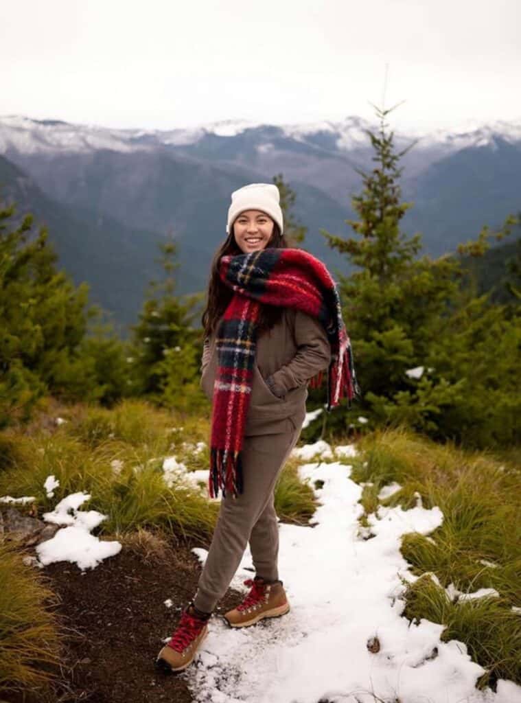 26 Mocha Fleece Co ord Red Plaid Blanket Scarf Tan Lug Sole Boots mocha fleece co ord styled with a red plaid blanket scarf and tan lug sole boots a cozy and cute winter hiking outfit for women