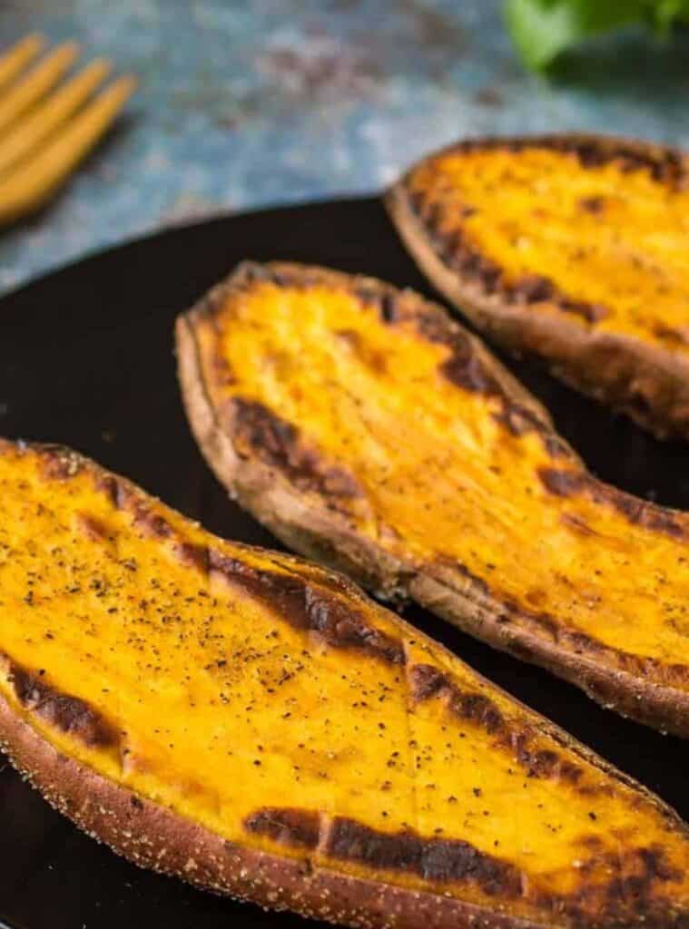 7 Quick Air Fryer Sweet Potatoes with Crispy Skin sweet potatoes with crispy skin and fluffy center